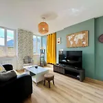 Apartament Le Duplex Des Arcades - T2 Lumineux Hypercentre
